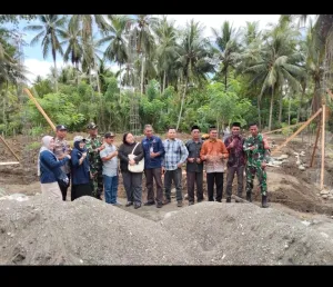 PELETAKAN BATU PERTAMA PEMBANGUNAN KOPERASI DESA MERAH PUTIH DESA NONONG